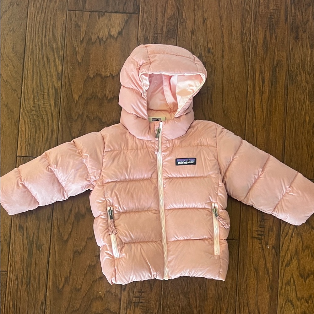Patagonia Light Pink Hooded Puffer Jacket